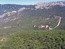 Расположение. Обозначено красным кругом. Вид с горы Краб (Деликли-Бурун).